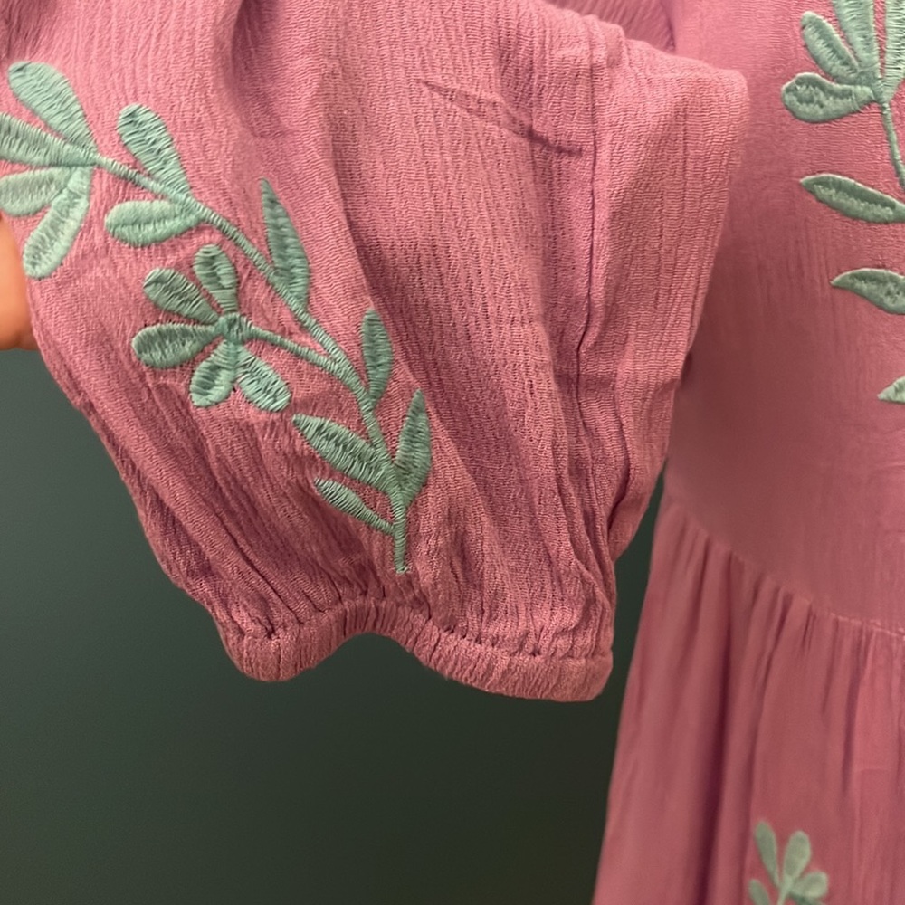 J. Marie Lilac Floral Embroidered Tiered Dress Size Small - Picture 7 of 16